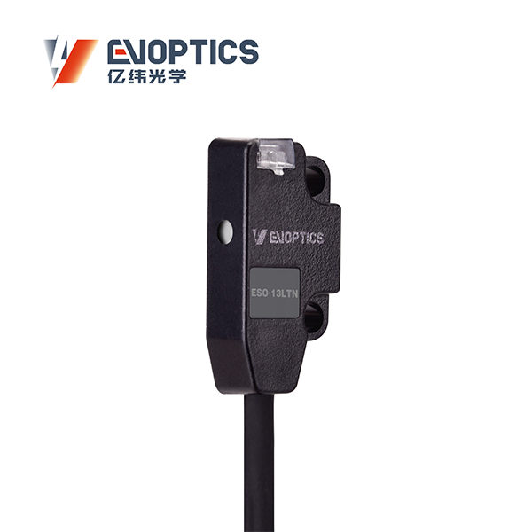 超薄型光电传感器