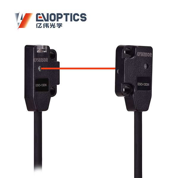 超薄型光电传感器