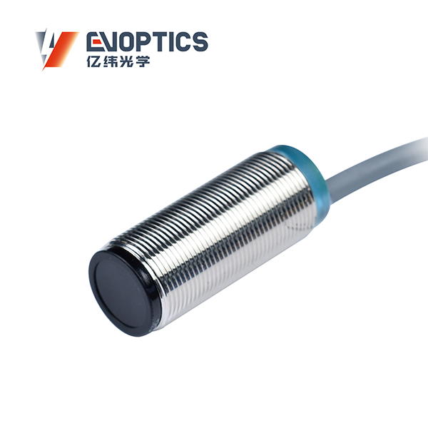 圆柱型光电传感器