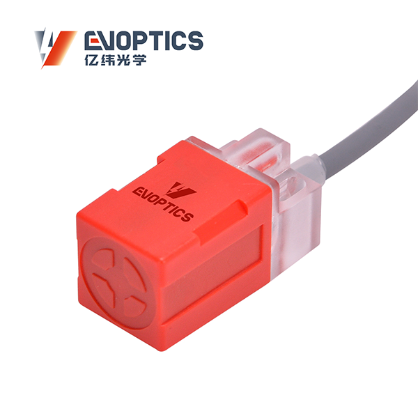 方型电感式接近传感器